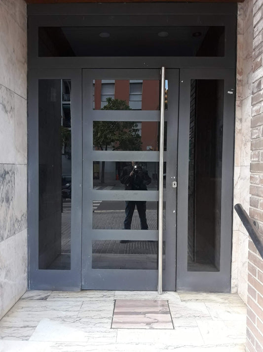 Puerta de comunidad